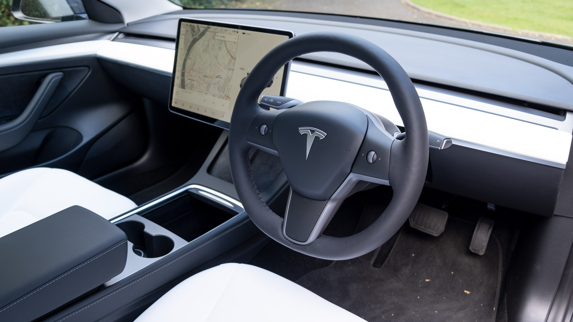 Tesla Model 3 cabin