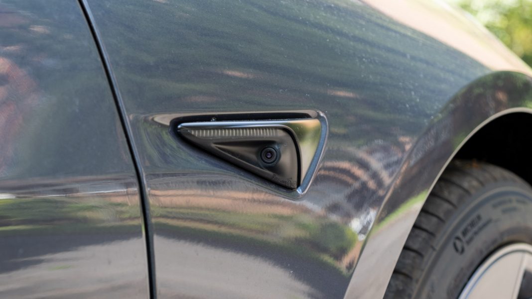 Tesla Model 3 camera