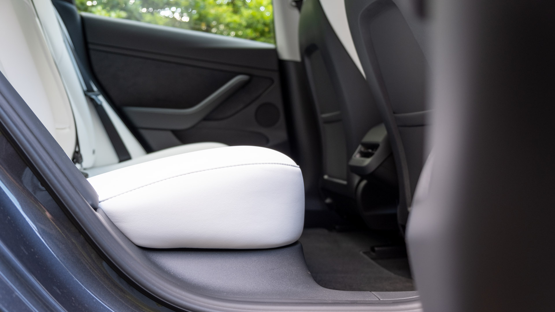 Tesla Model 3 rear seat space