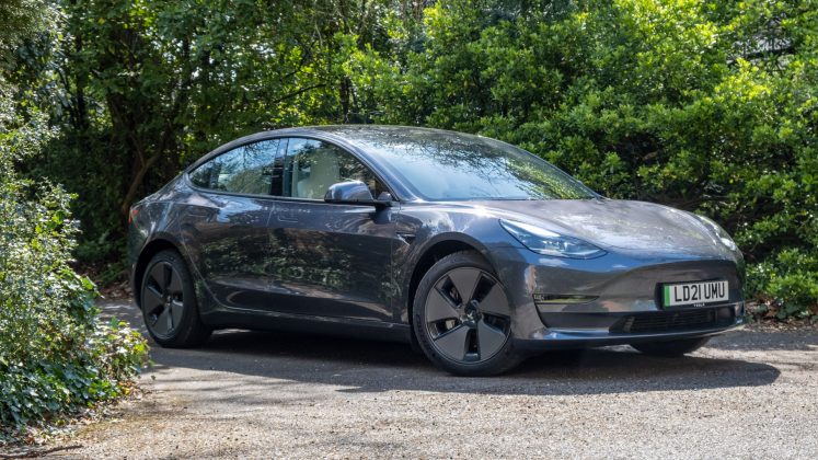 Tesla Model 3 side profile