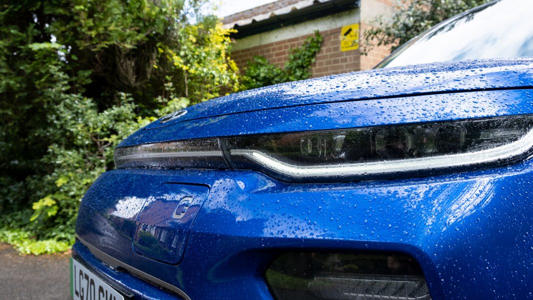 Kia Soul EV headlights