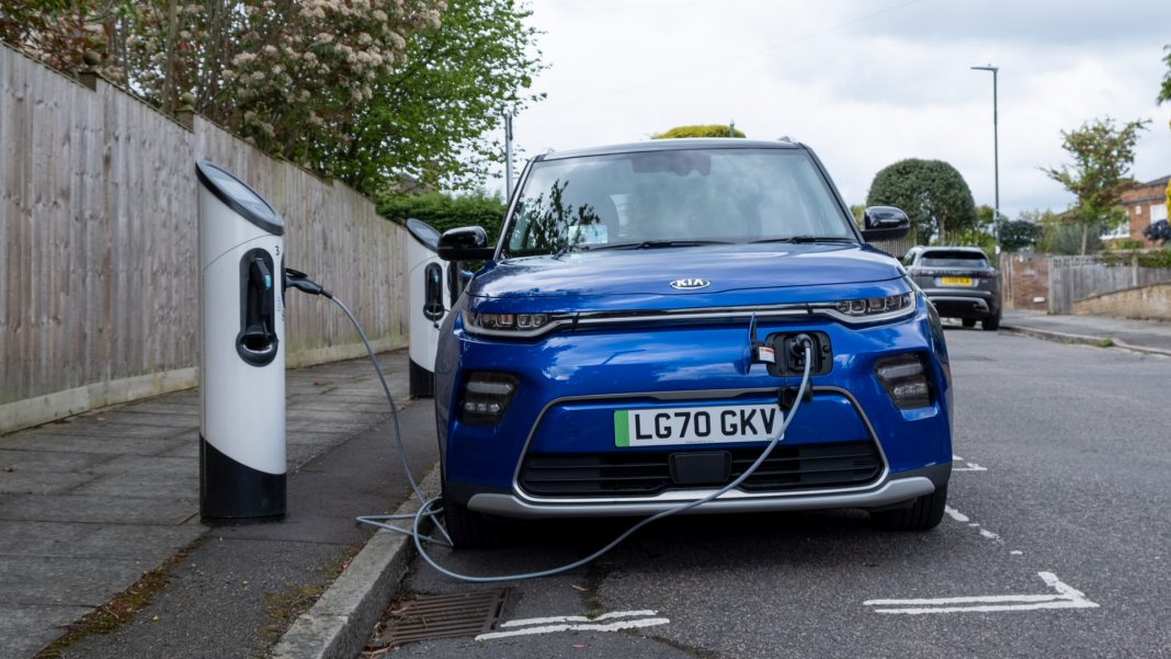 Kia Soul EV public charge point
