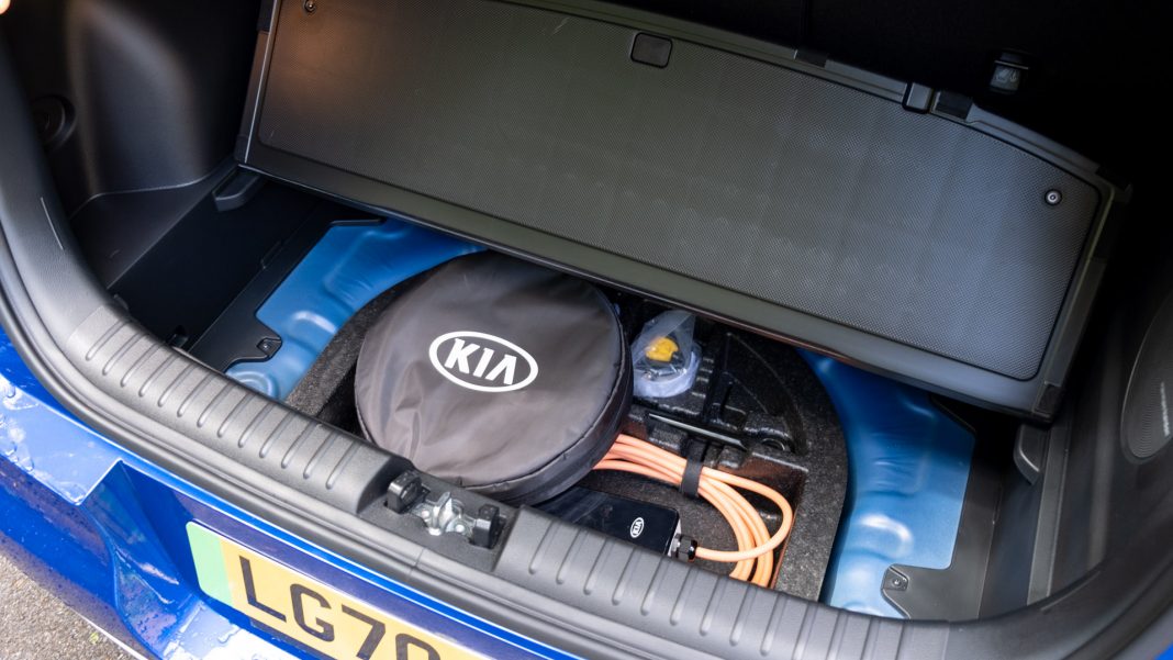 Kia Soul EV underfloor storage