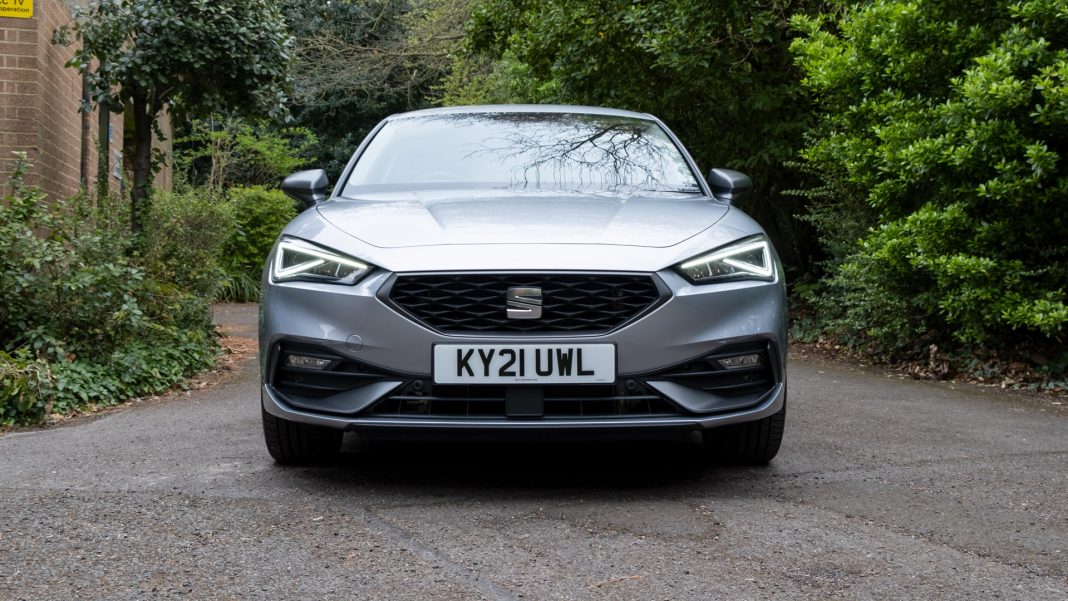 Seat Leon e-Hybrid front