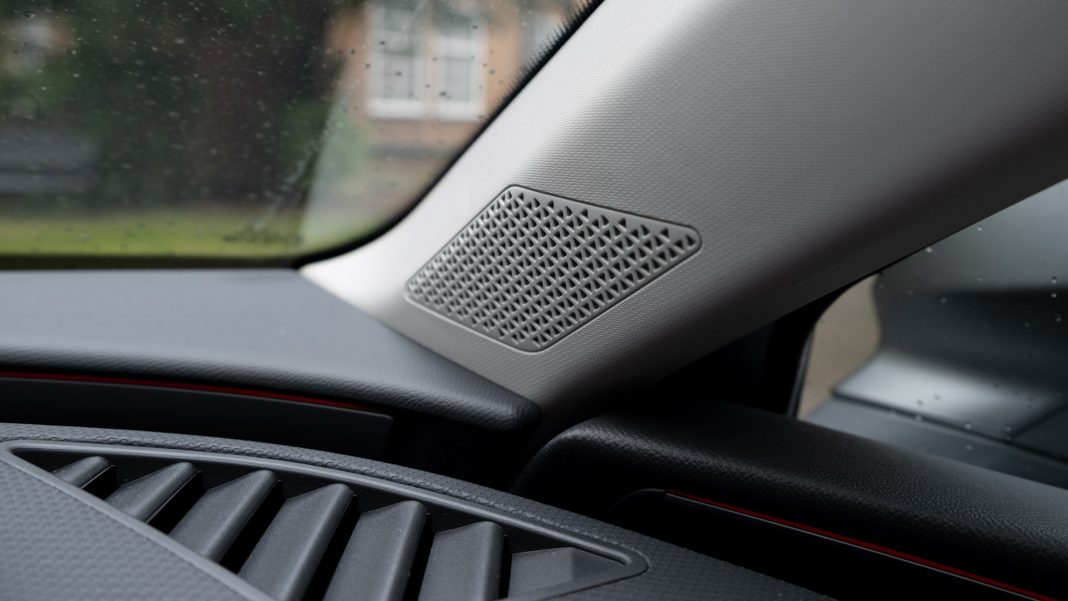 Seat Leon e-Hybrid tweeter