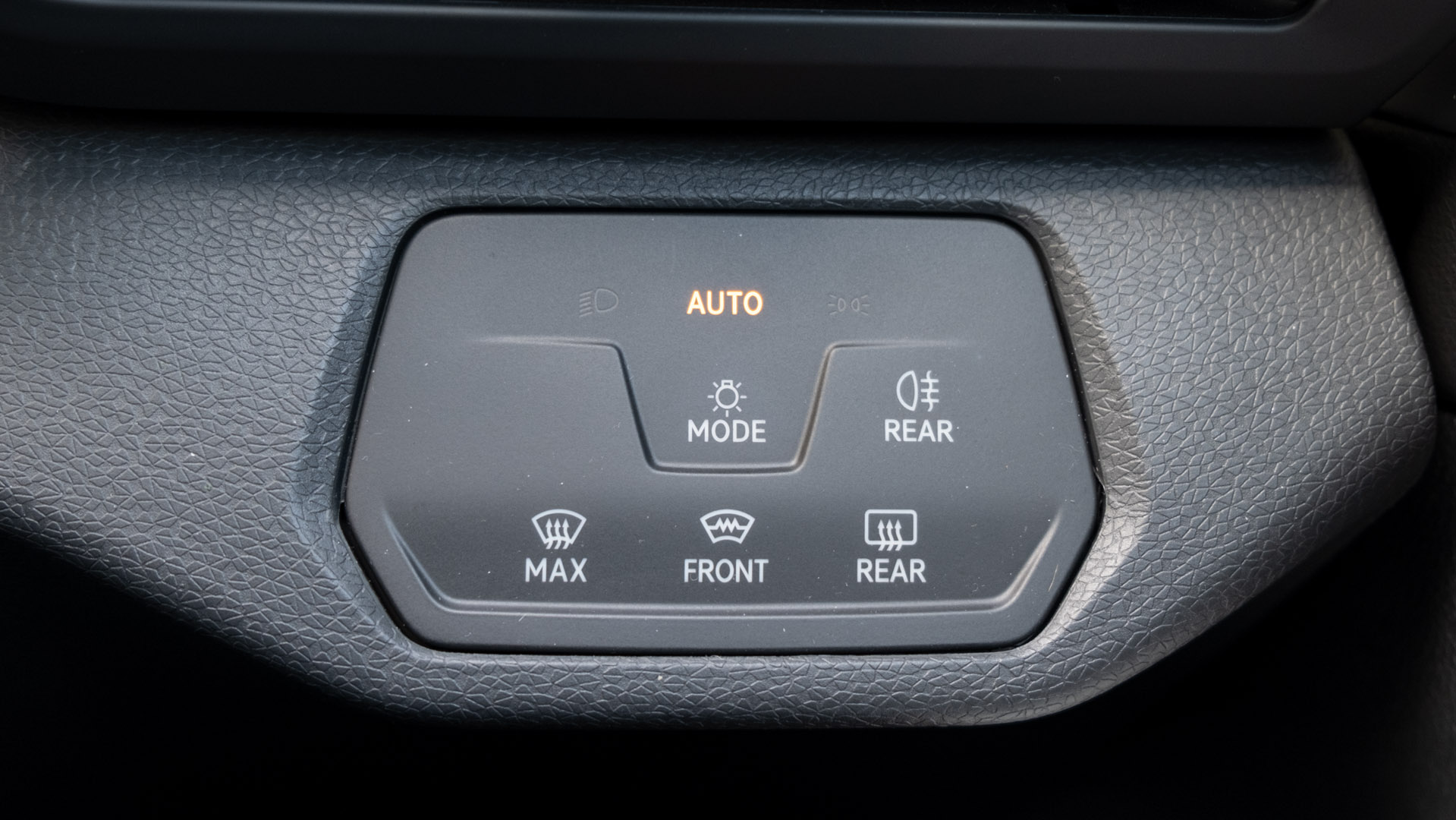 Volkswagen ID.4 light controls