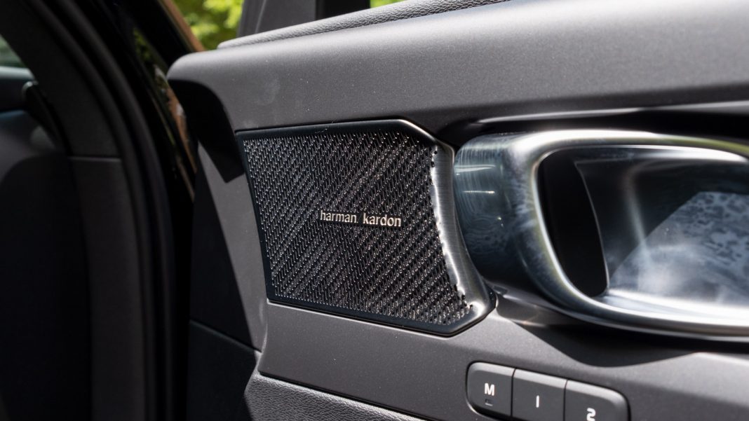 Volvo XC40 Recharge Twin Harman Kardon