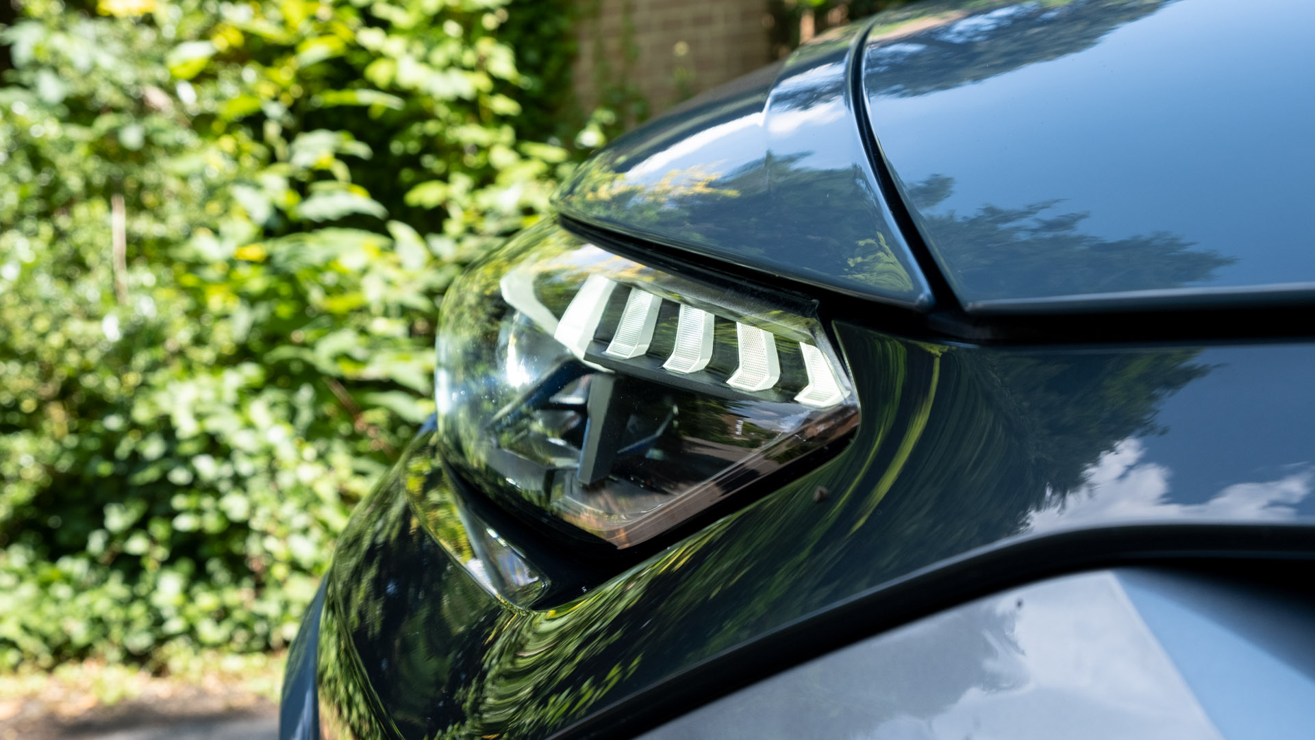 Audi e-tron GT headlights