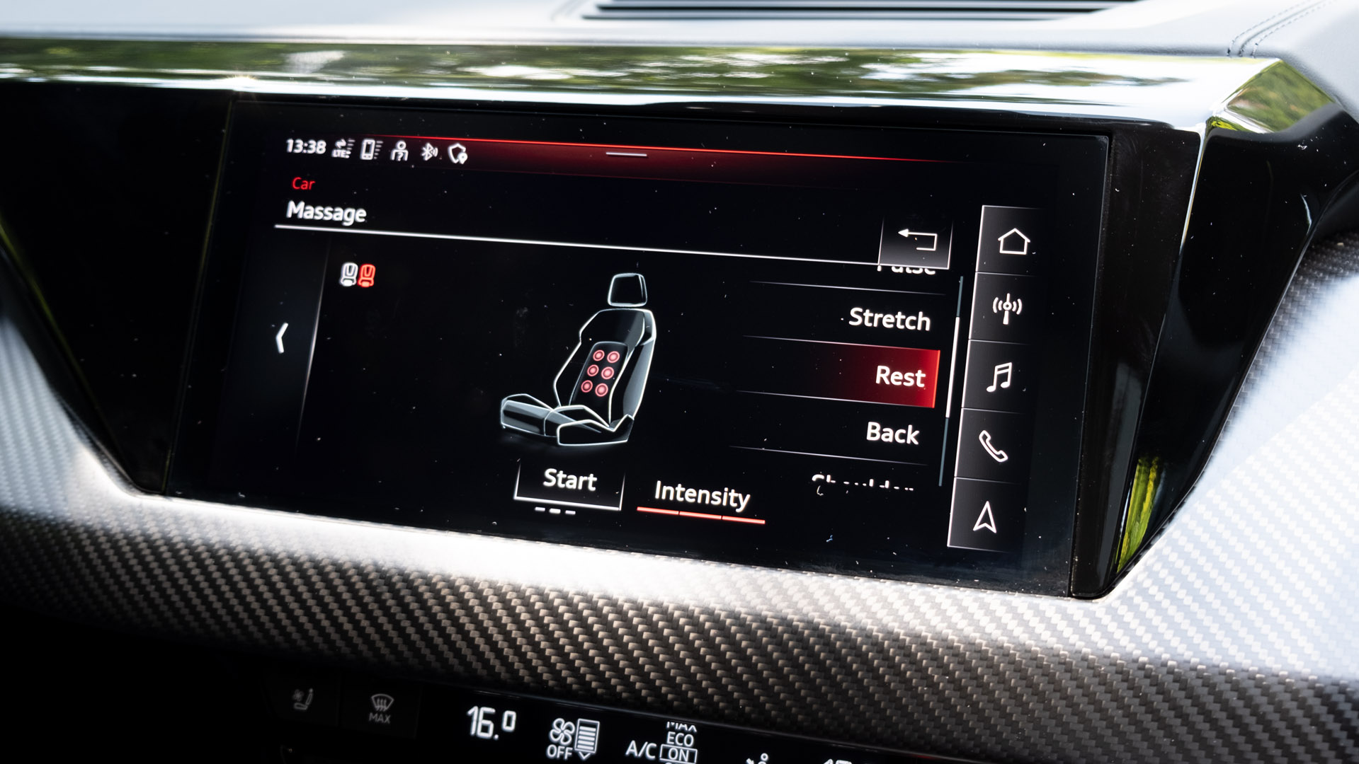 Audi e-tron GT seat function