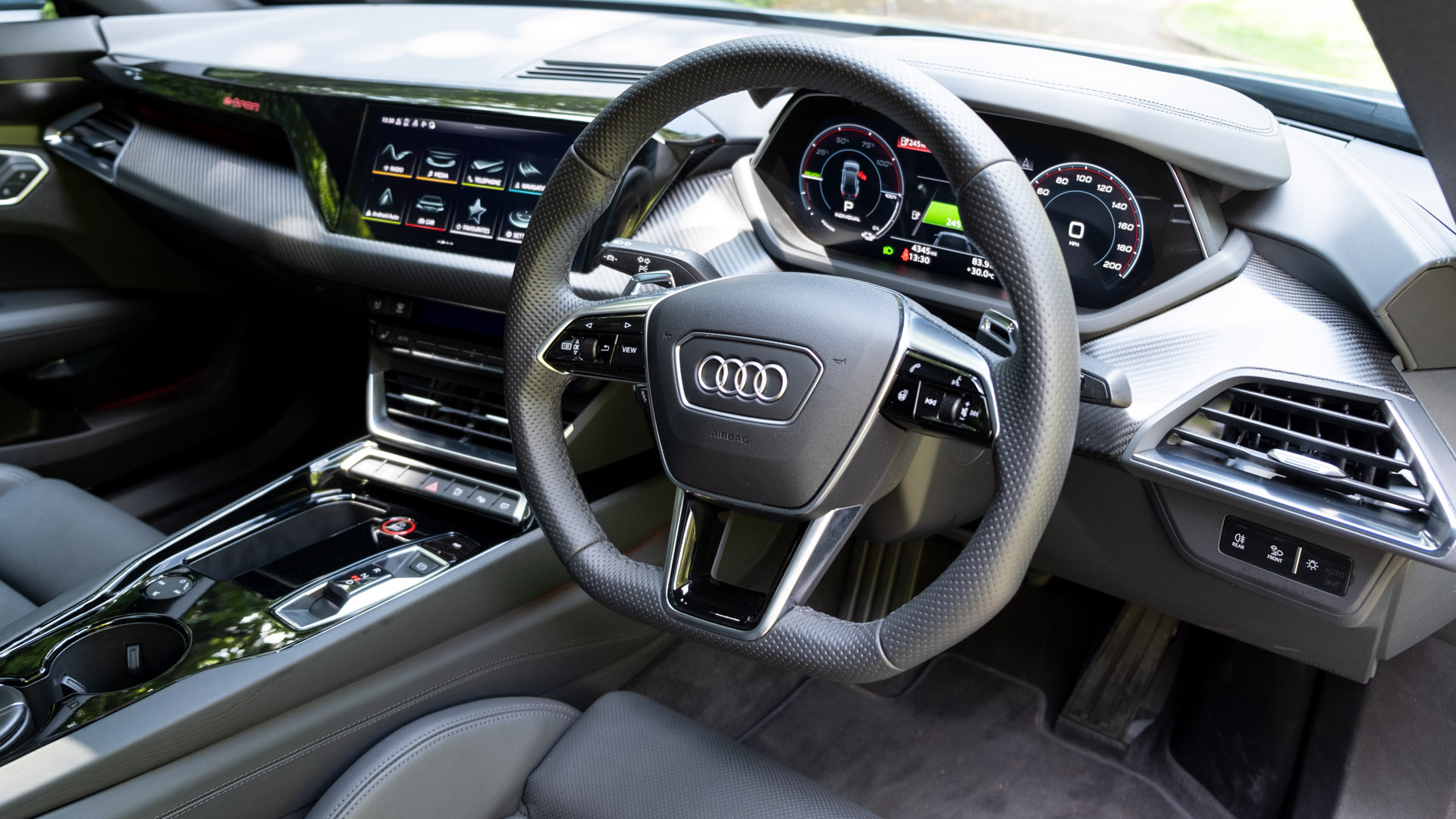 Audi e-tron GT steering wheel