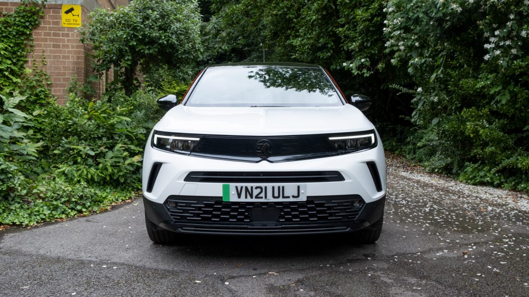 Vauxhall Mokka-e headlights