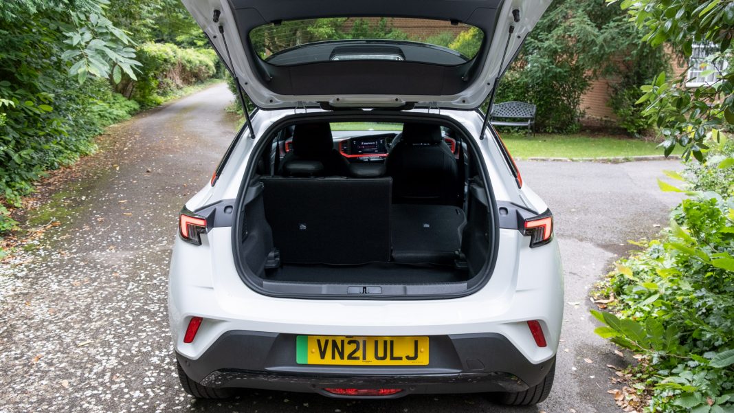 Vauxhall Mokka-e seat down
