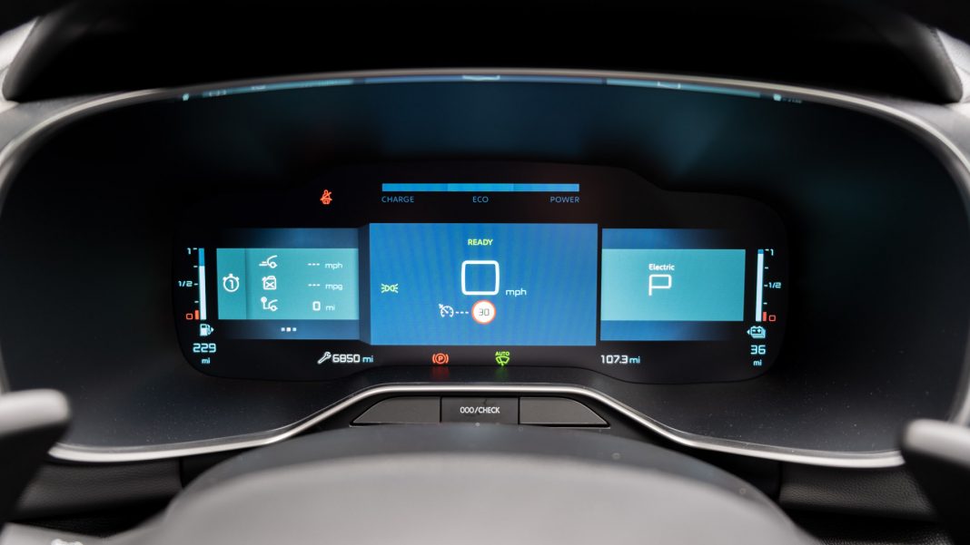 Citroen C5 Aircross Hybrid instrument cluster design