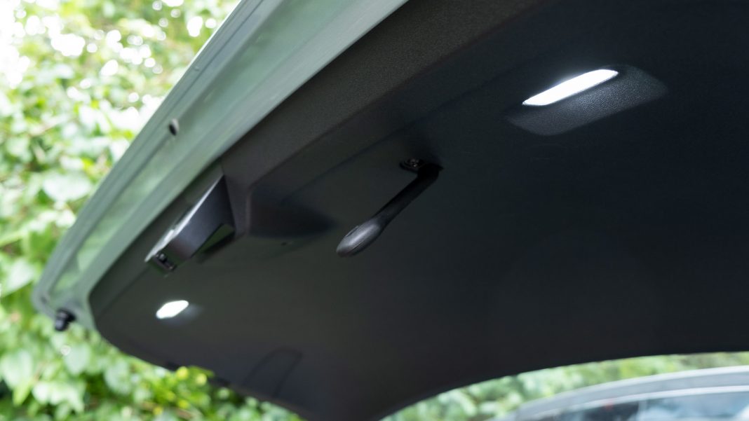 Skoda Enyaq iV boot latch