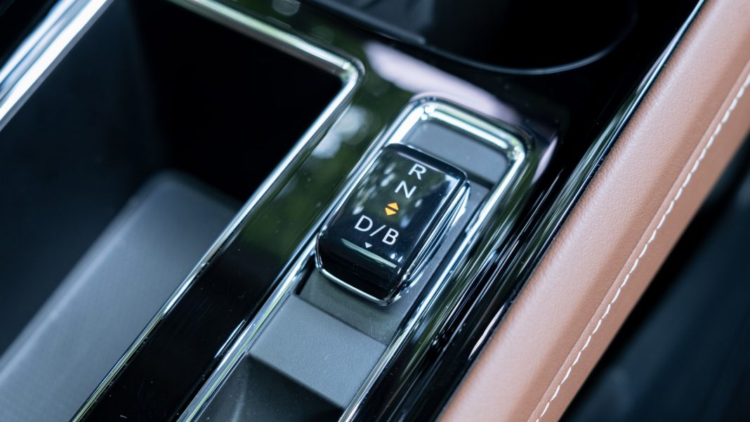 Skoda Enyaq iV gear selector