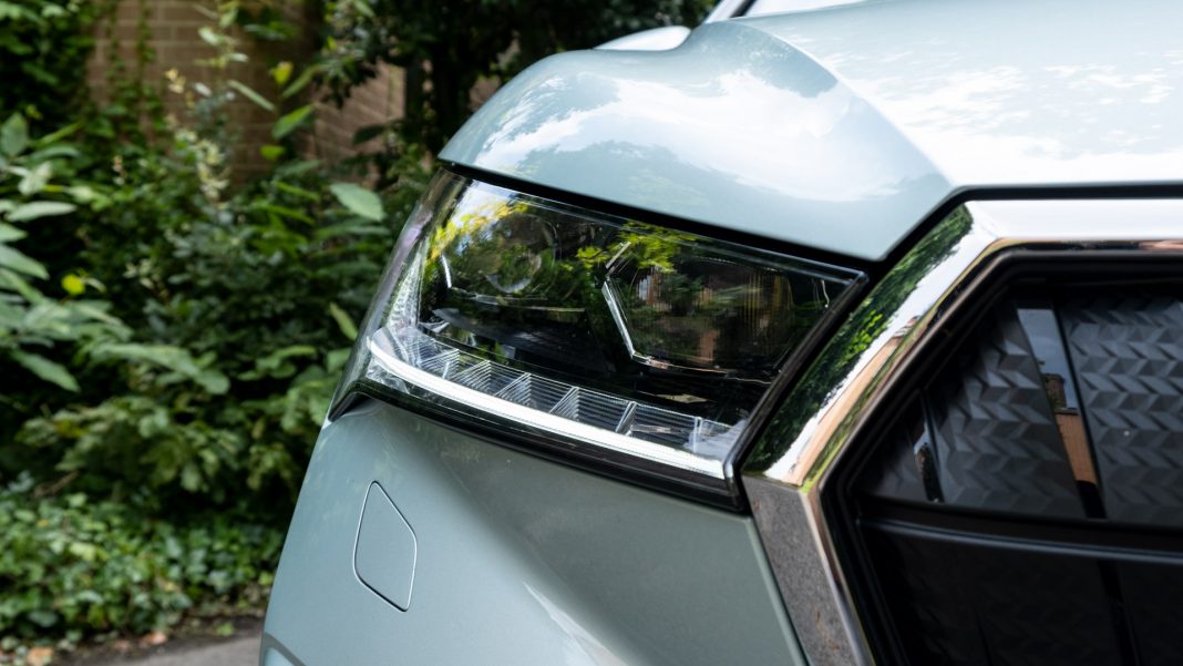 Skoda Enyaq iV headlights