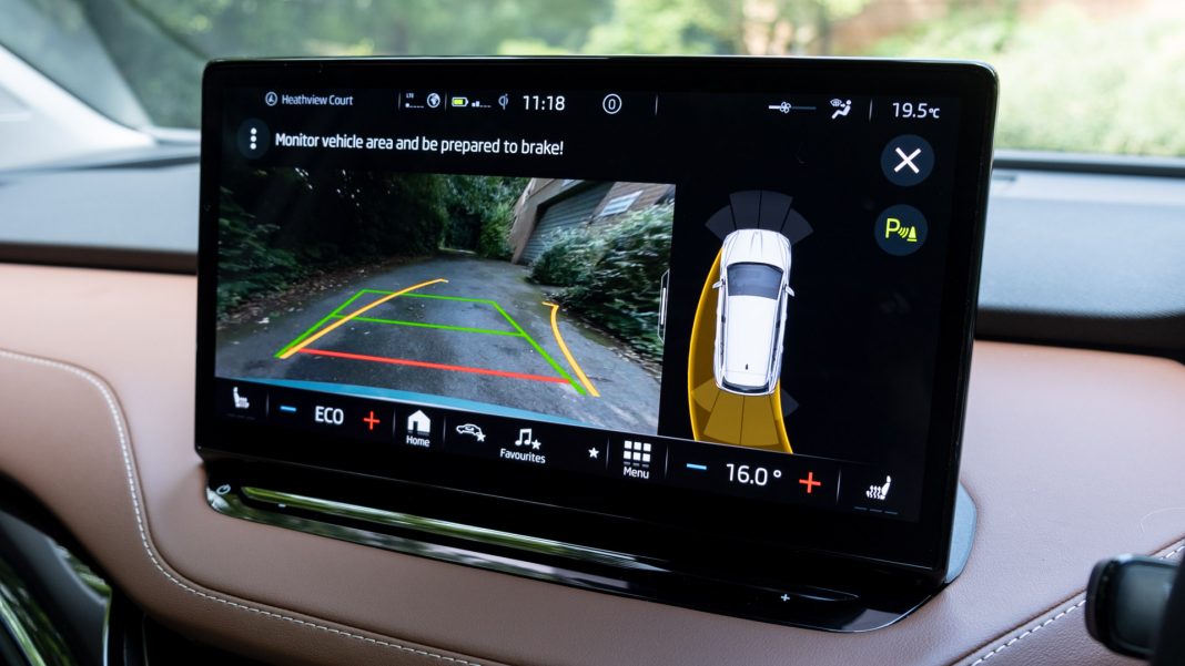 Skoda Enyaq iV rearview camera