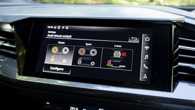 Audi Q4 e-tron instrument cluster design