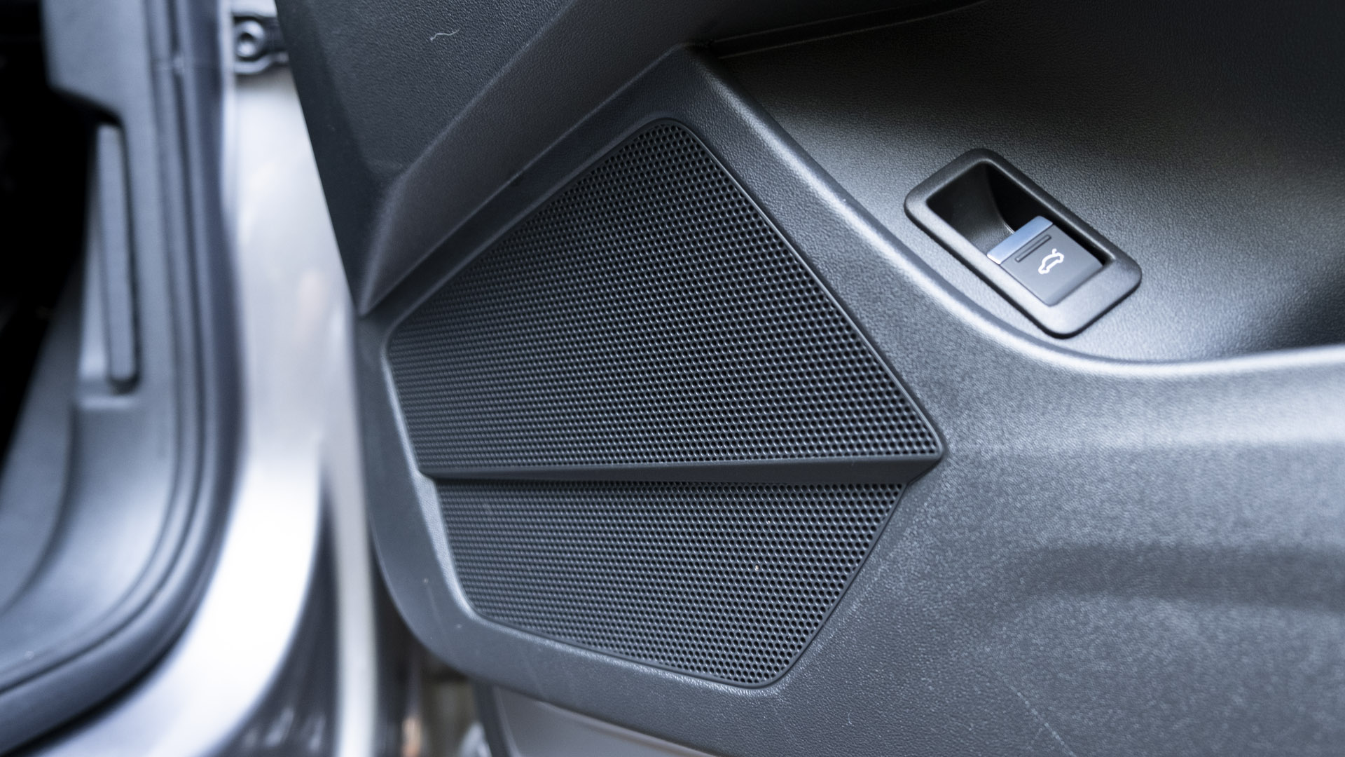 Audi Q4 e-tron speaker