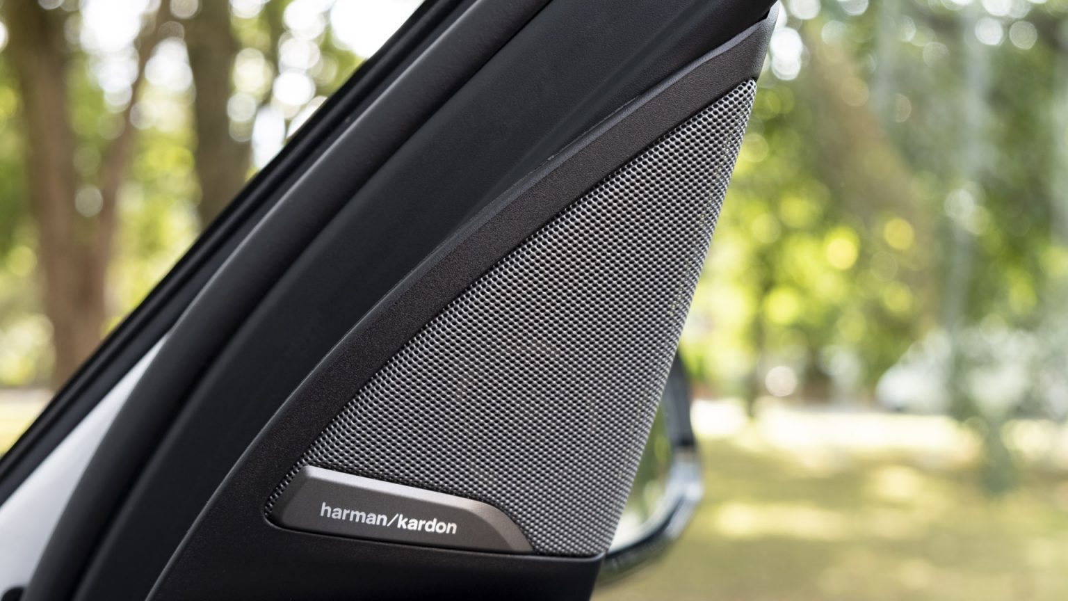 BMW iX3 audio review: The Harman Kardon sound - TotallyEV