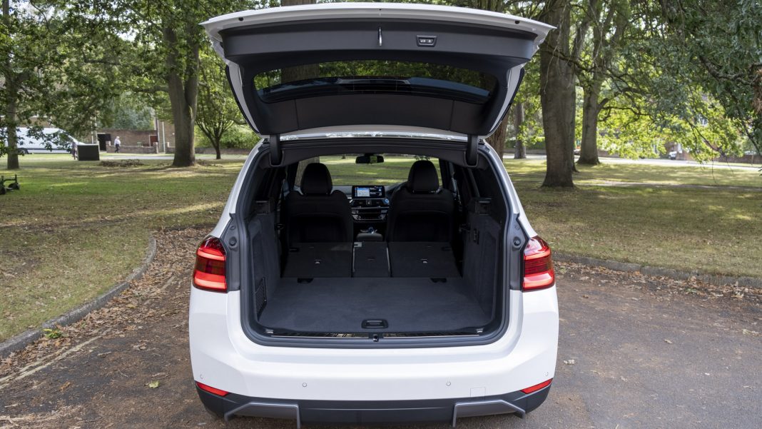 BMW iX3 all seats down