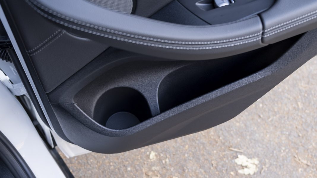 BMW iX3 rear door compartment