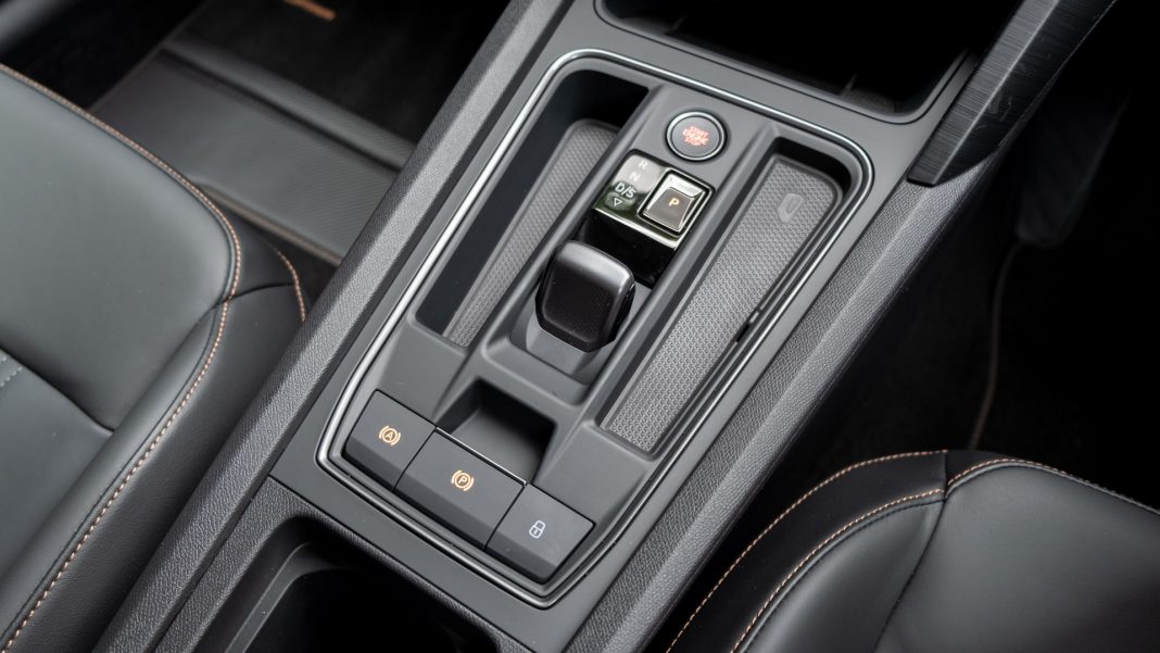Cupra Formentor centre console