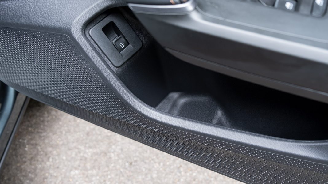 Cupra Formentor front door compartment