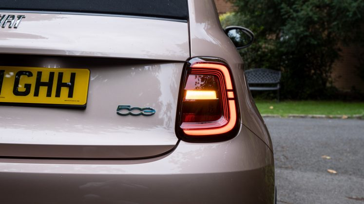 Fiat 500 Electric taillights