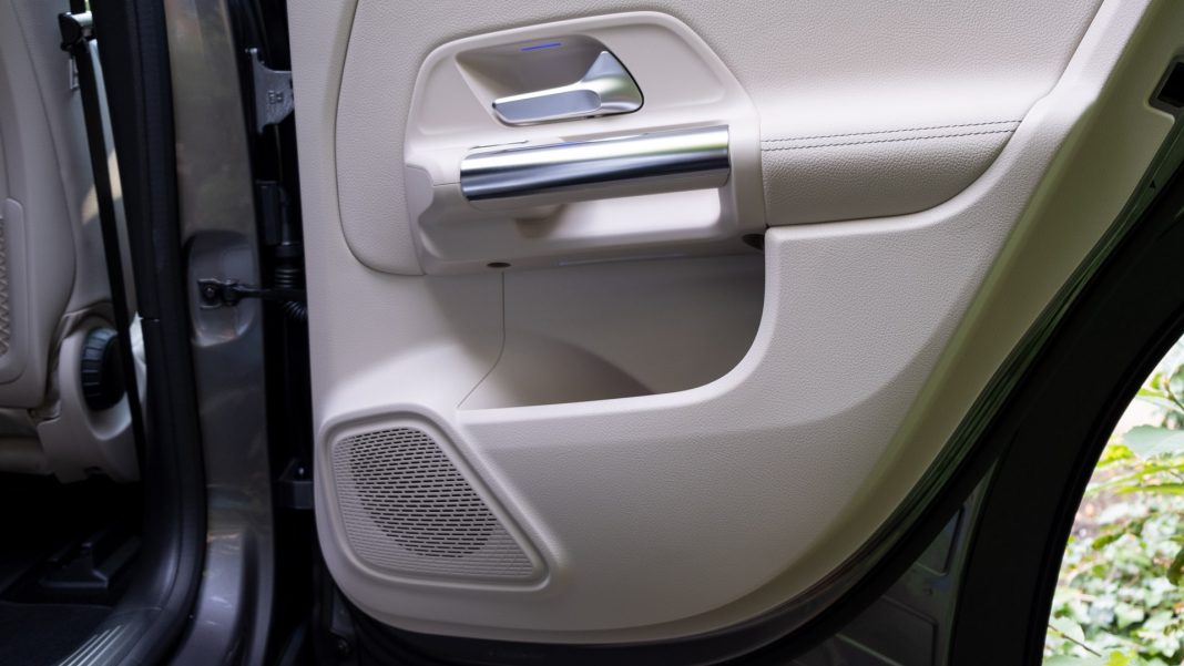 Mercedes EQA rear door