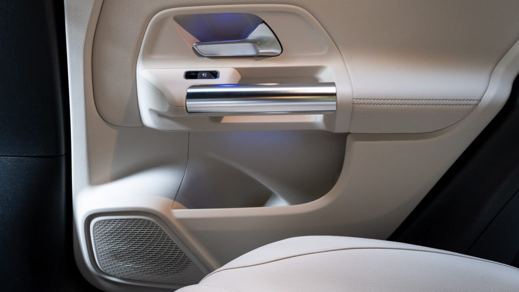 Mercedes EQA rear door design