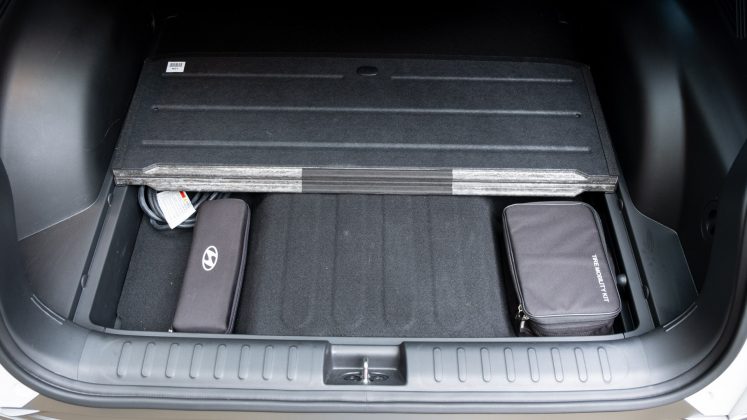Hyundai Ioniq 5 underfloor compartment