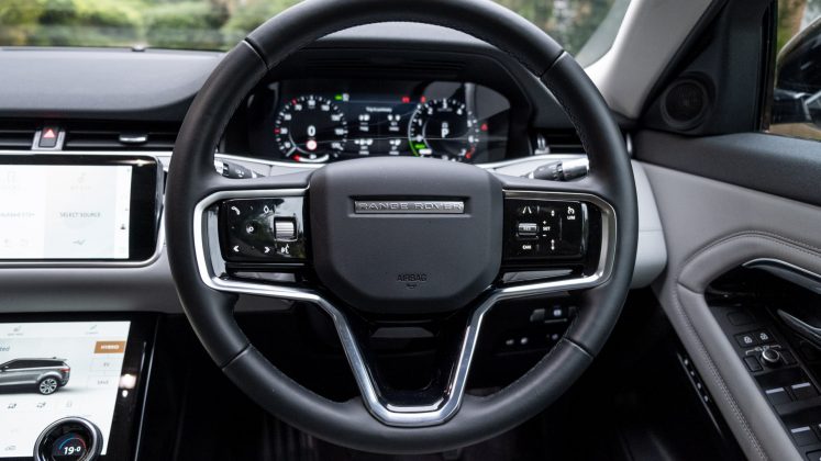Range Rover Evoque P300e steering wheel design