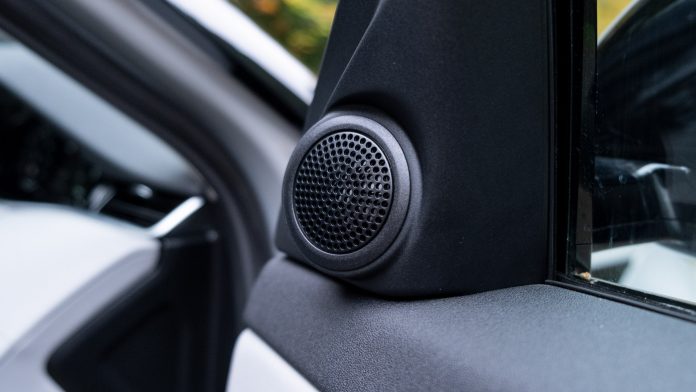 Range Rover Evoque audio review: Upgrade to the Meridian system ...