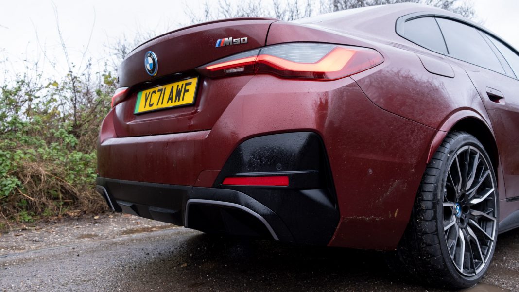 BMW i4 diffuser