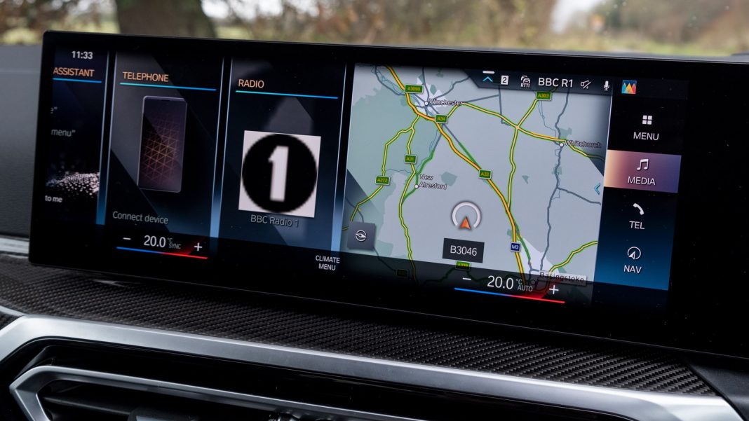 BMW i4 infotainment