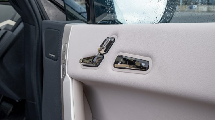 BMW iX front seat controls