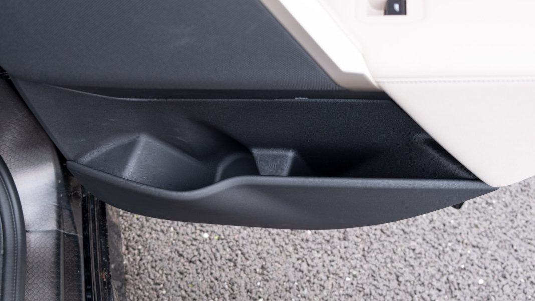 BMW iX rear door compartment