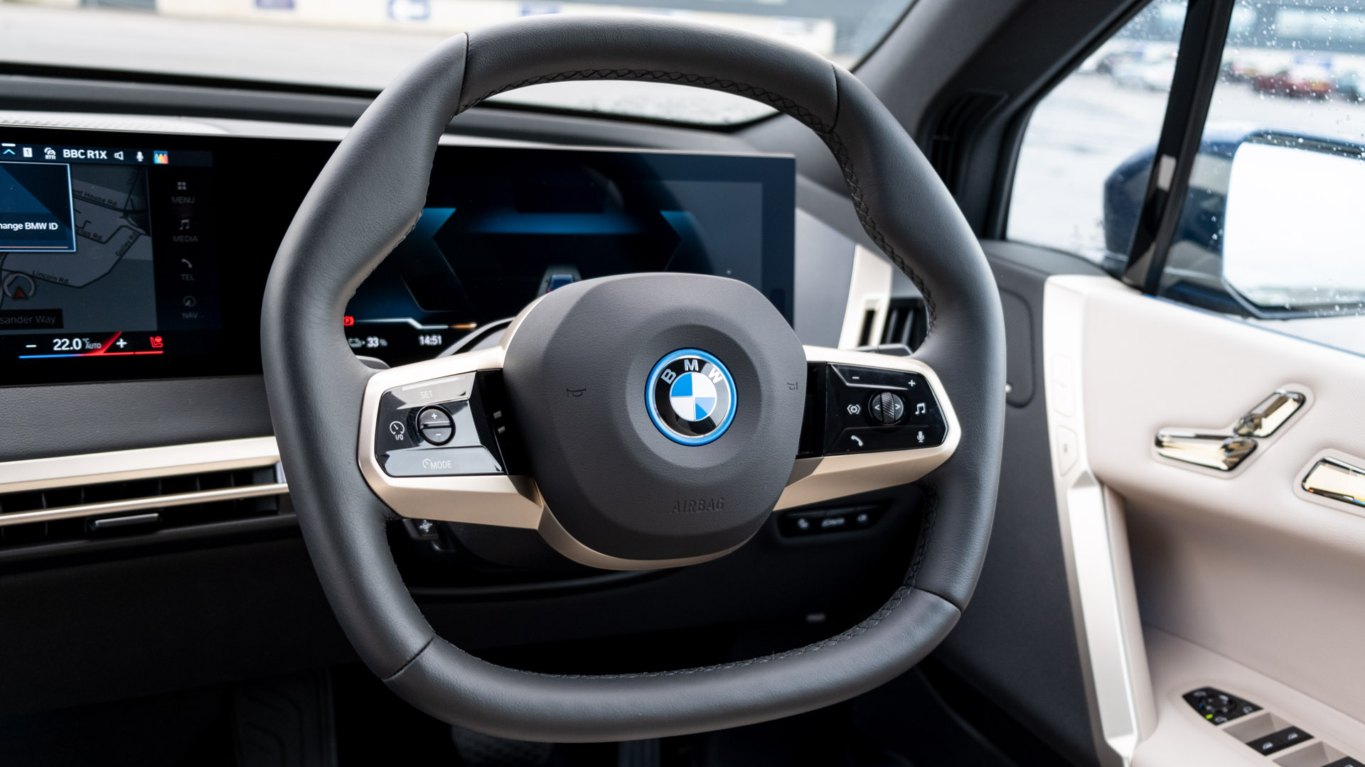BMW iX steering wheel
