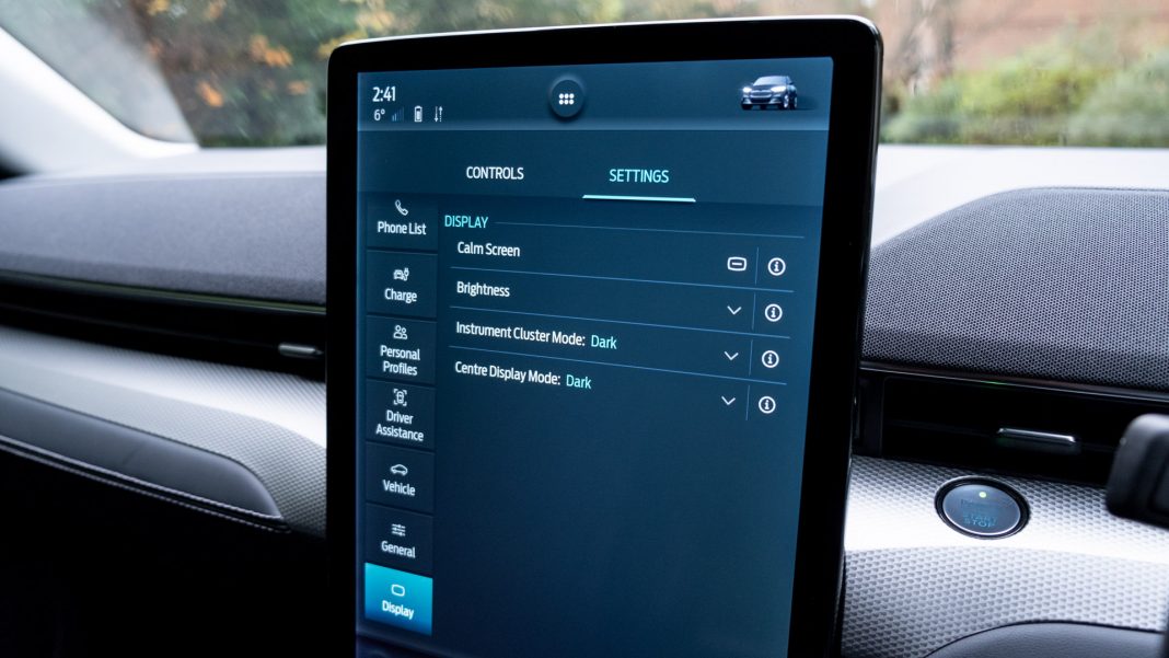 Ford Mustang Mach-E dark mode