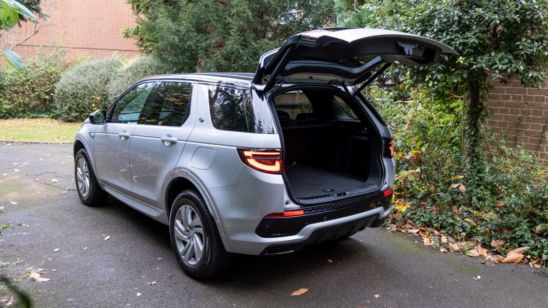 Land Rover Discovery Sport P300e boot design