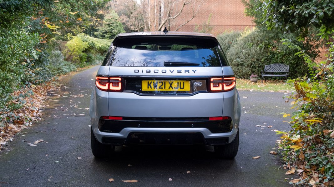 Land Rover Discovery Sport P300e rear