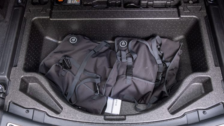 Land Rover Discovery Sport P300e underfloor compartment