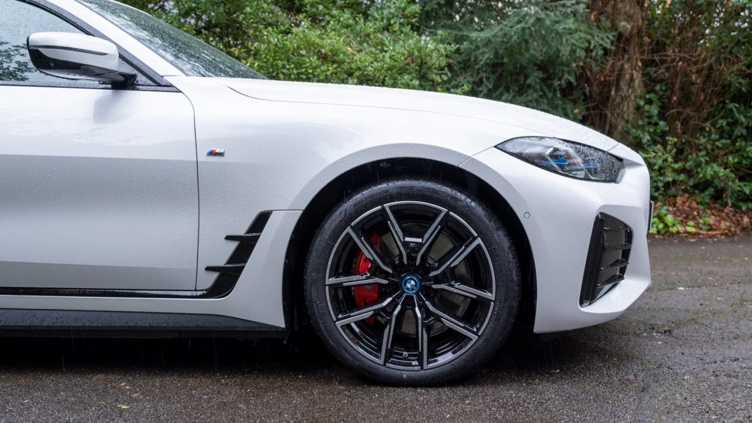 BMW i4 eDrive40 wheels