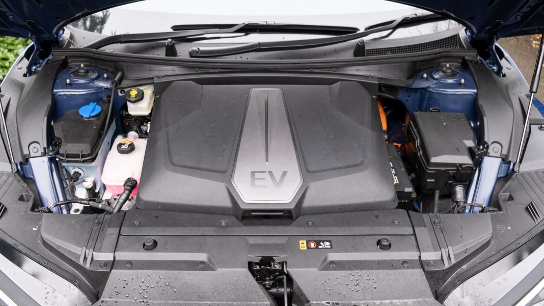 Kia EV6 front storage