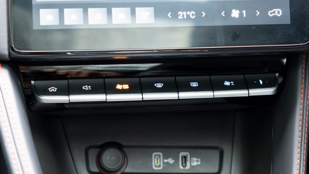 New MG ZS EV front buttons