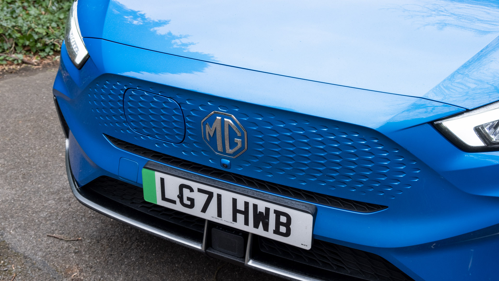 New MG ZS EV grille