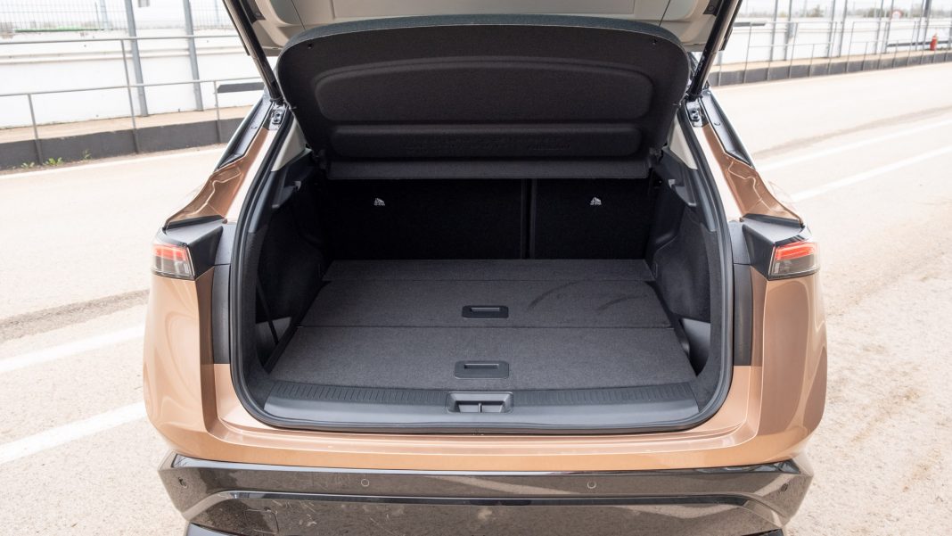 Nissan Ariya boot