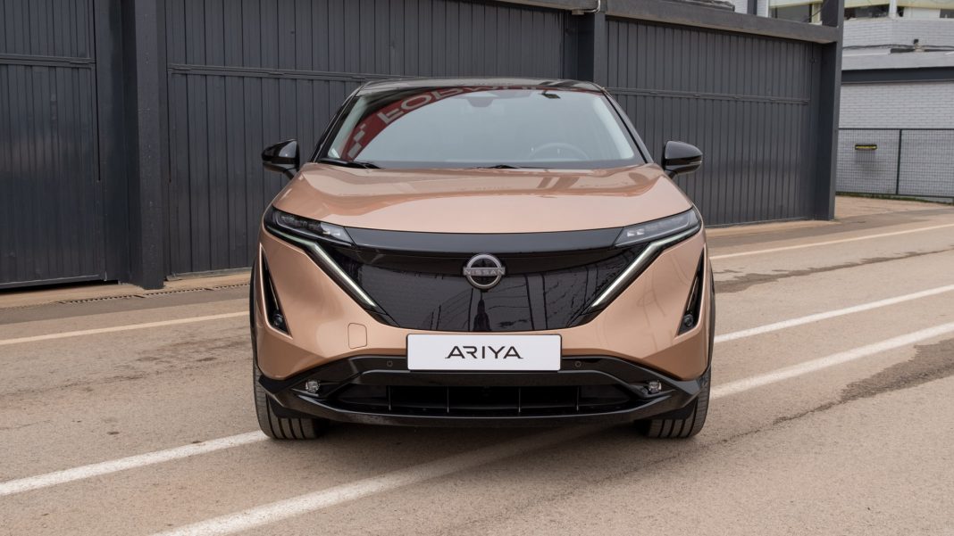 Nissan Ariya front