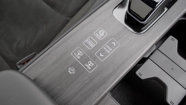 Nissan Ariya haptic buttons